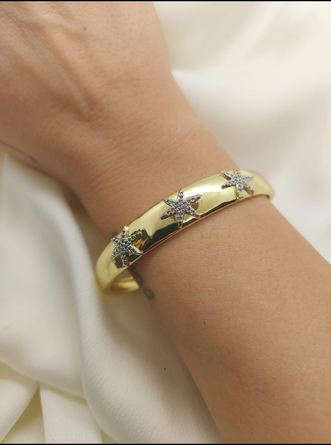 Yıldızlı Kalın Bileklik